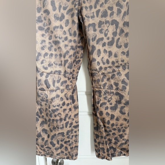 Free People We The Free Good Luck Printed Barrel Jeans - Picture 5 of 7